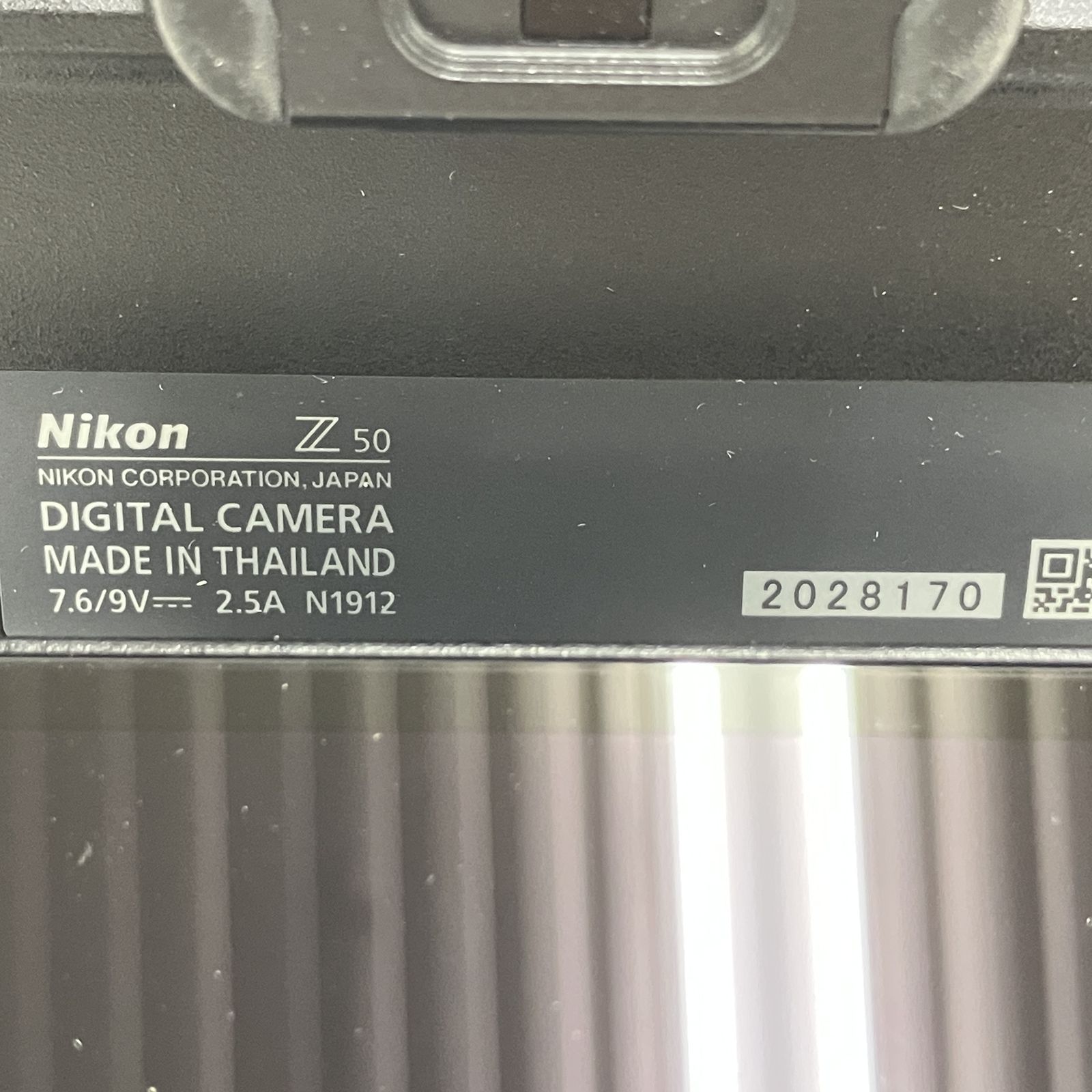 ミラーレス一眼カメラ