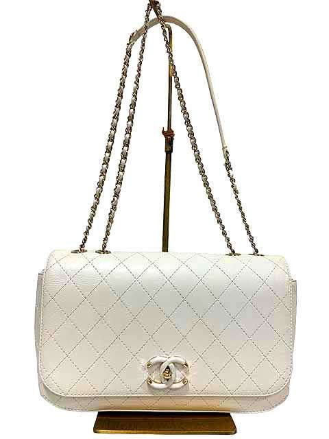 CHANEL シャネル チェーンショルダー バッグ ダイヤモンドステッチ カーフスキンレザー Wチェーン＿s 26＿セルモアから ＿s-0898-r 26