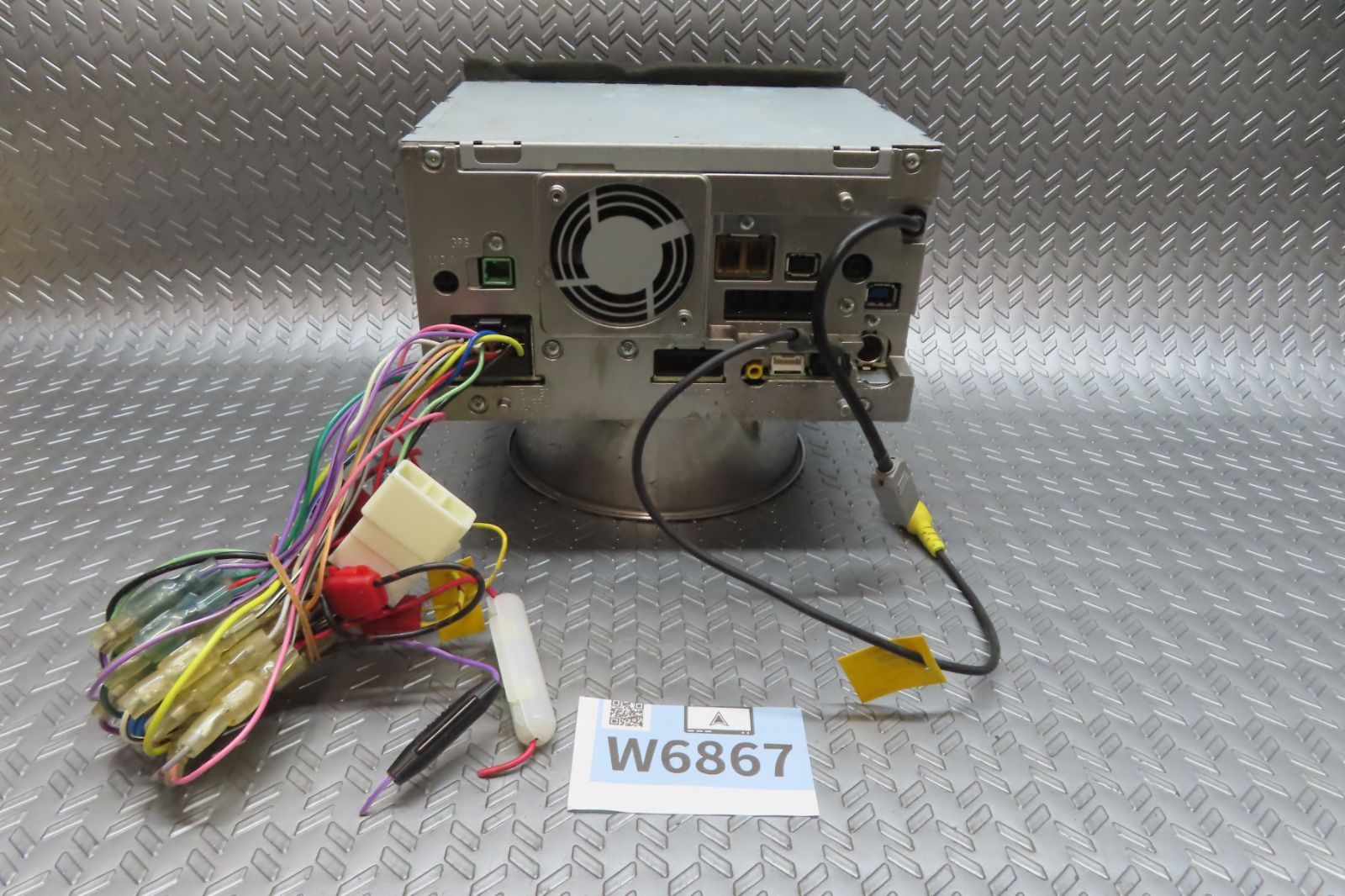 2018年|タッチパネル正常| 保証付 W 6867|カロッツェリア メモリーナビ AVIC-ZH 09 TV地デジフルセグ内蔵 Bluetooth内蔵