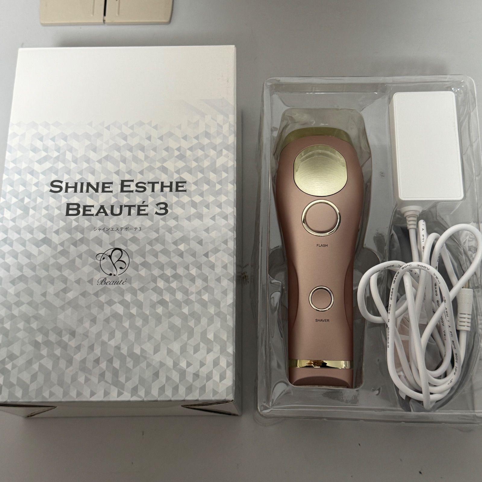 美品】シャインエステボーテ3 LVA-500 ピンクゴールド 家庭用IPL光美容