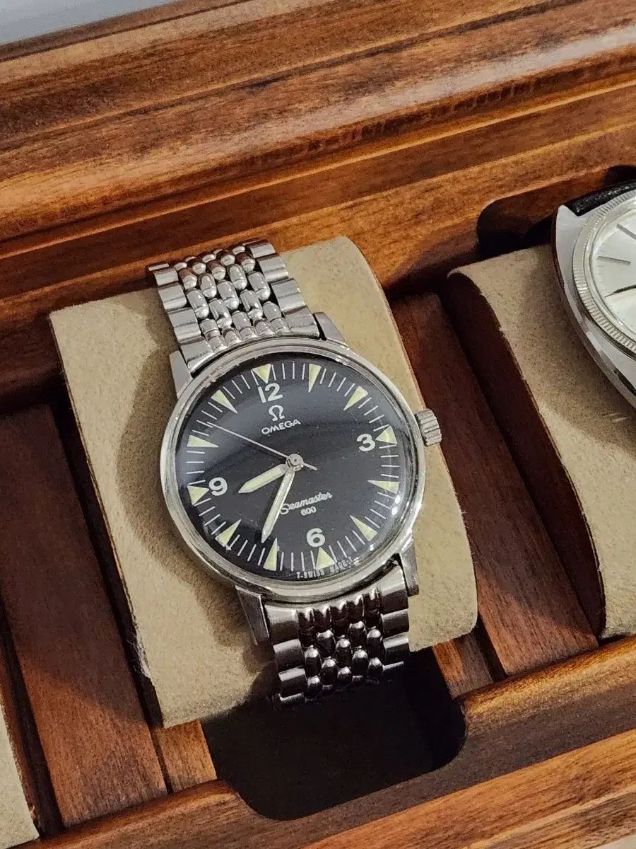 オメガ シーマスター 600 ヴィンテージ cal 600 手巻き