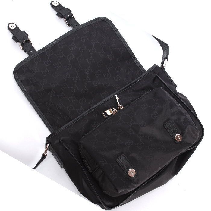 GUCCI グッチ GG ナイロン メッセンジャーバッグ ブラック 510335