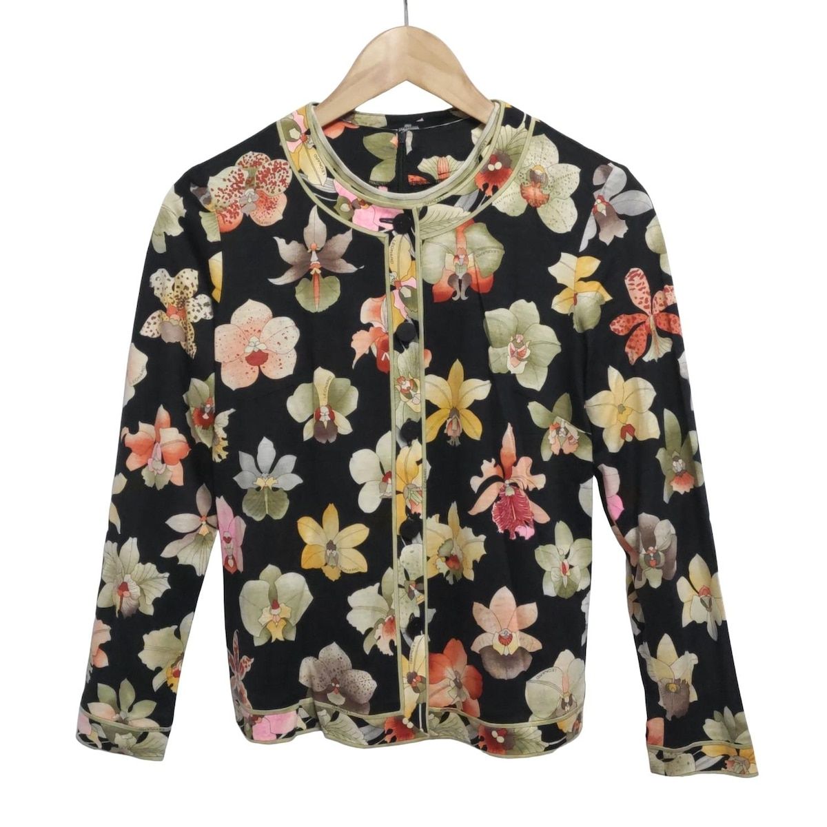 LEONARD レオナール アンサンブル レディース - 黒×カーキ×マルチ 花柄