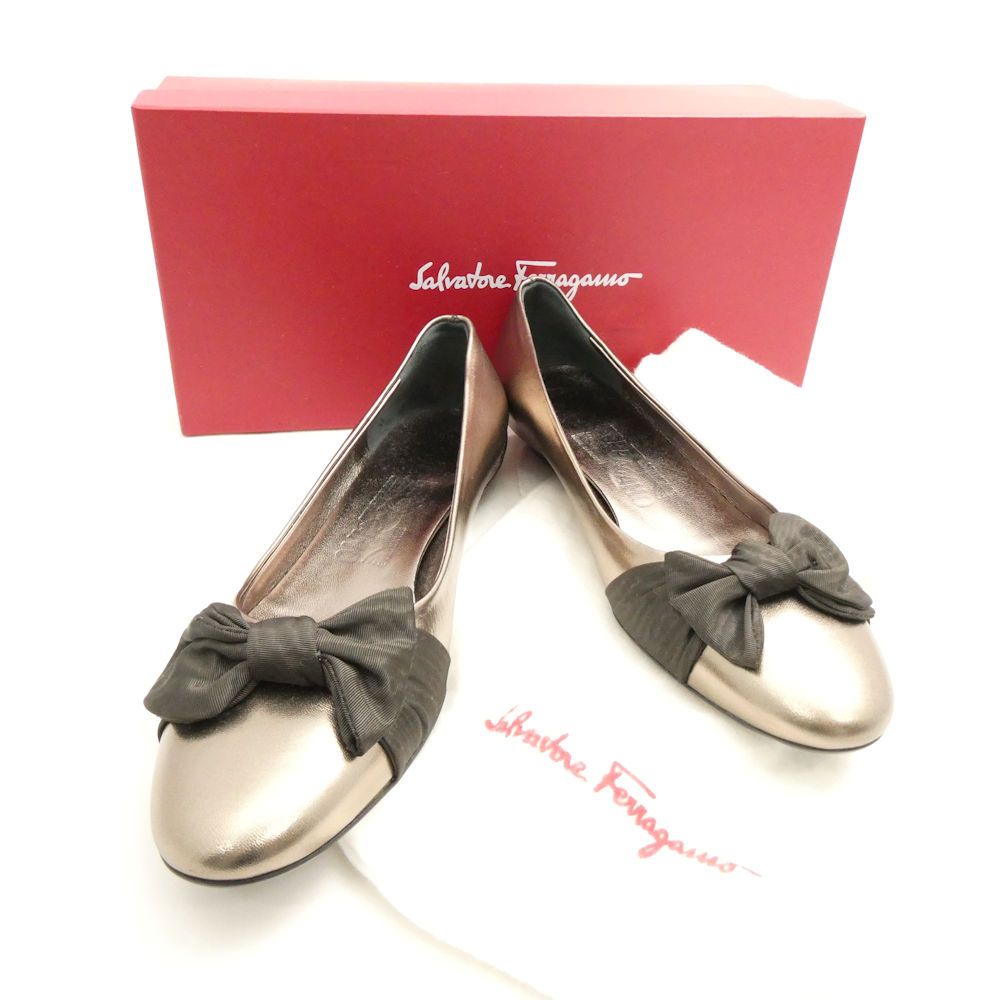 ♥ Salvatore Ferragamo フェラガモ パンプス 6.5 C 23.7 cm フラット リボン レディース AM 7854