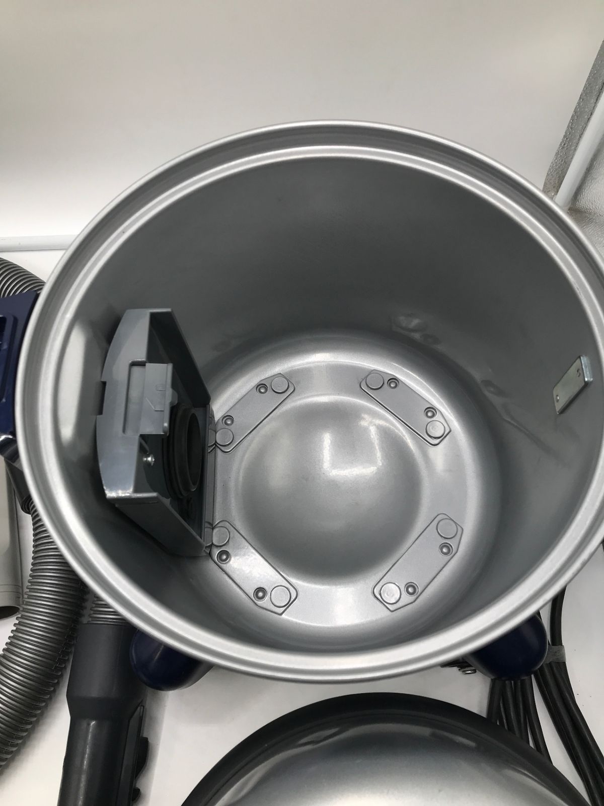 紙パック掃除機