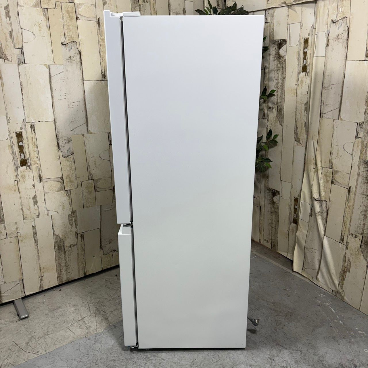 2024年製】Hisense ハイセンス HR-D1701W ノンフロン冷凍冷蔵庫 175L