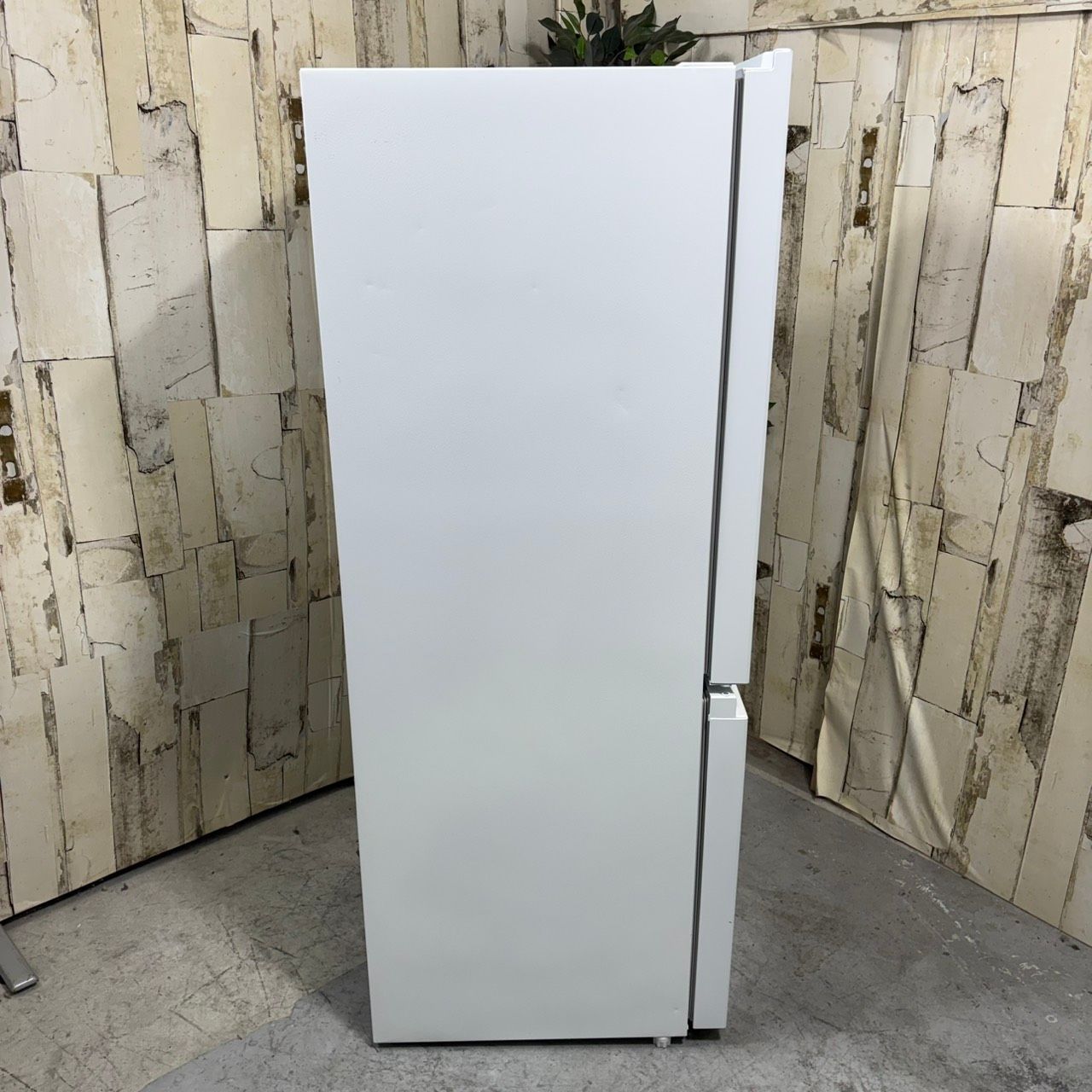 ハイセンス HR-D1701W 175L Hisense ノンフロン冷凍冷蔵庫 2024年製
