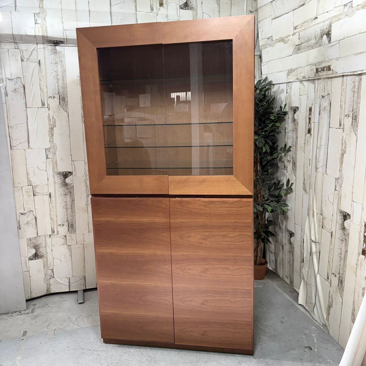 ACTUS アクタス shine 収納棚 食器棚 W900 - メルカリ