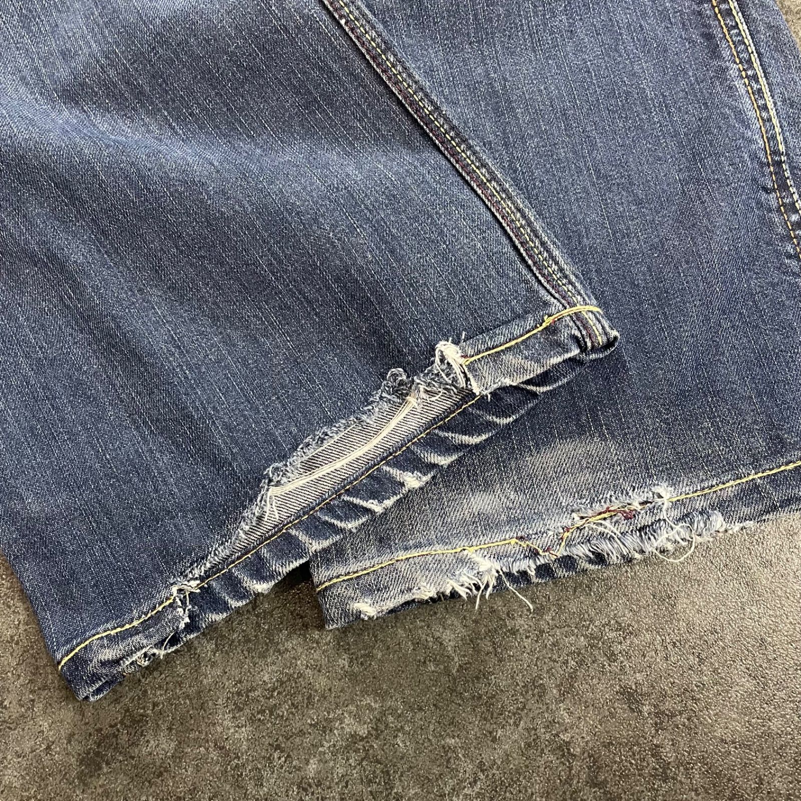 公式完売◇DIESEL D-Rise ダメージ ストレート ジーンズ (DIESEL 