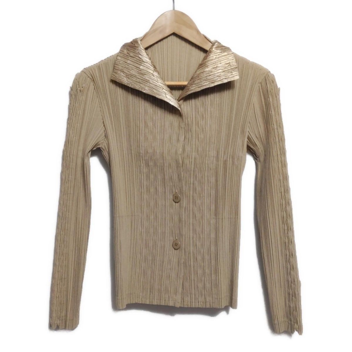 ISSEY MIYAKE FETE イッセイミヤケフェット 長袖シャツブラウス サイズ2 M レディース - ベージュ プリーツ