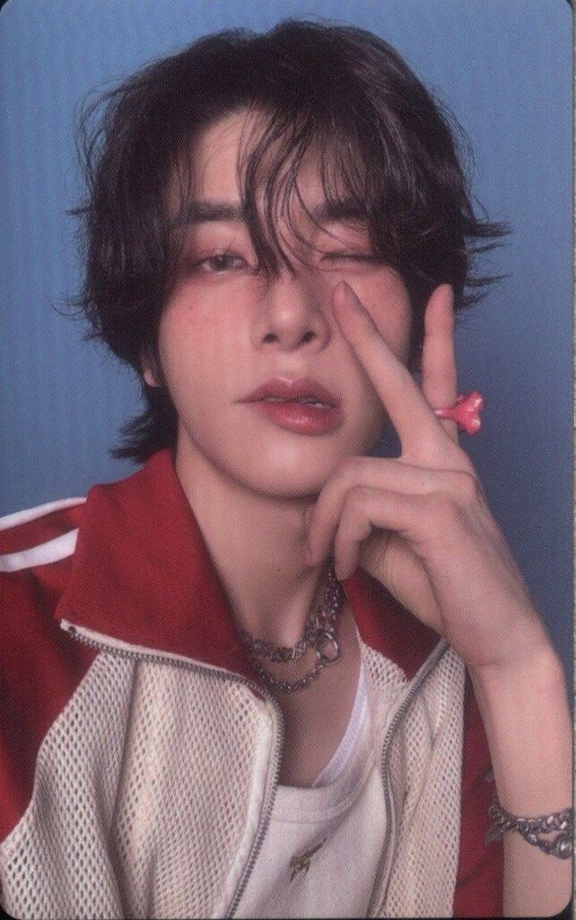 enhypen romance untold inceptio jakeジェイク 🦮 ENHYPEN JAKE• ENHYPEN <ROMANCE : UNTOLD> Concept Photo