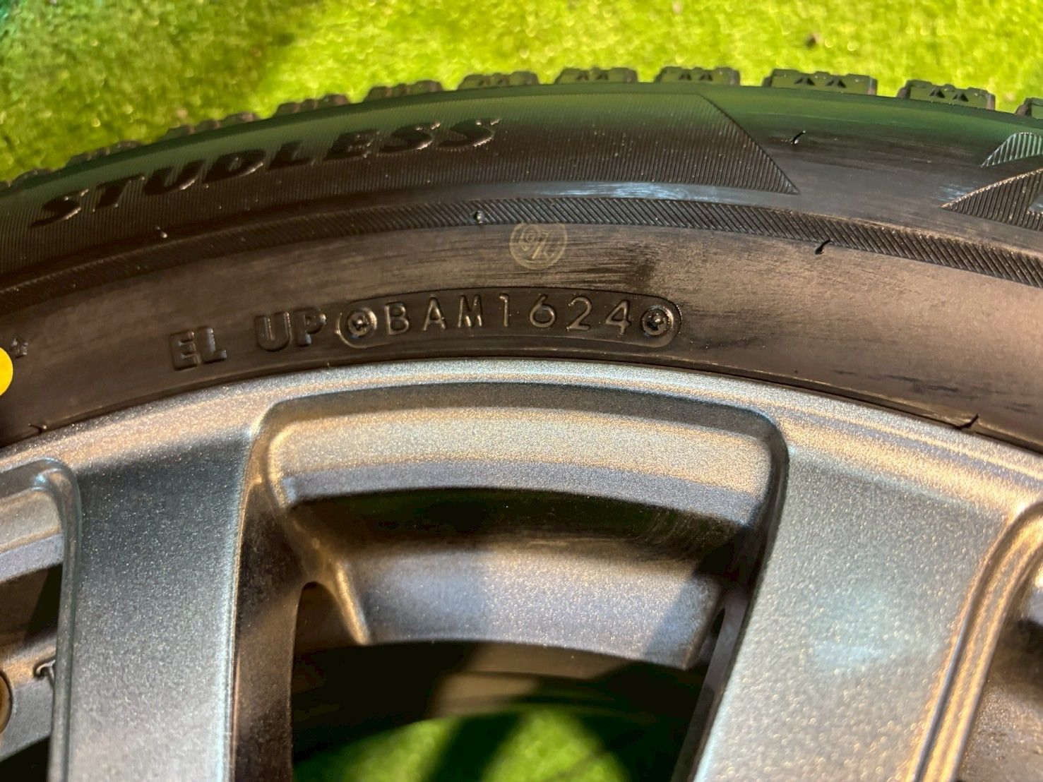 スカイラインセダン