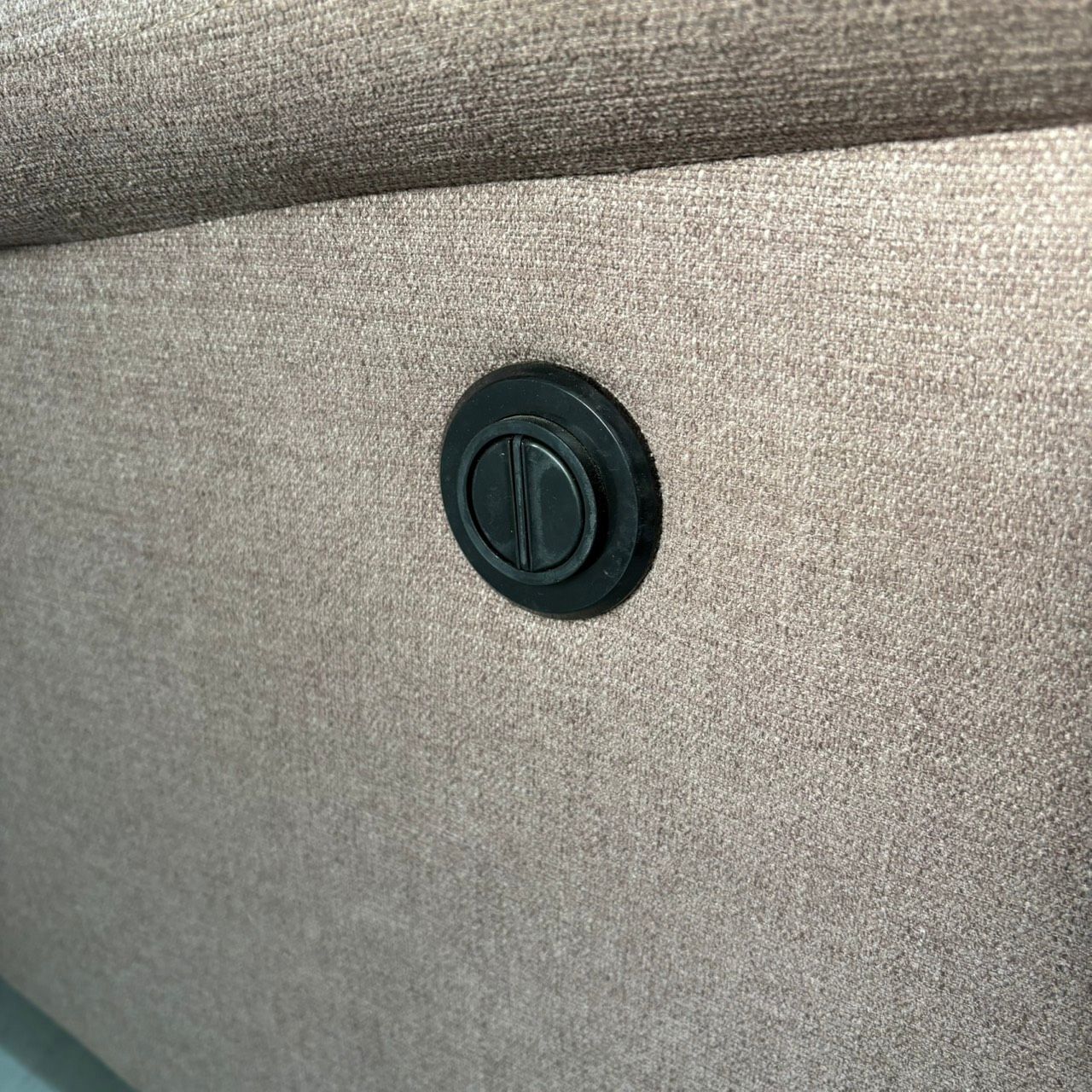 ニトリ 電動リクライニングソファ