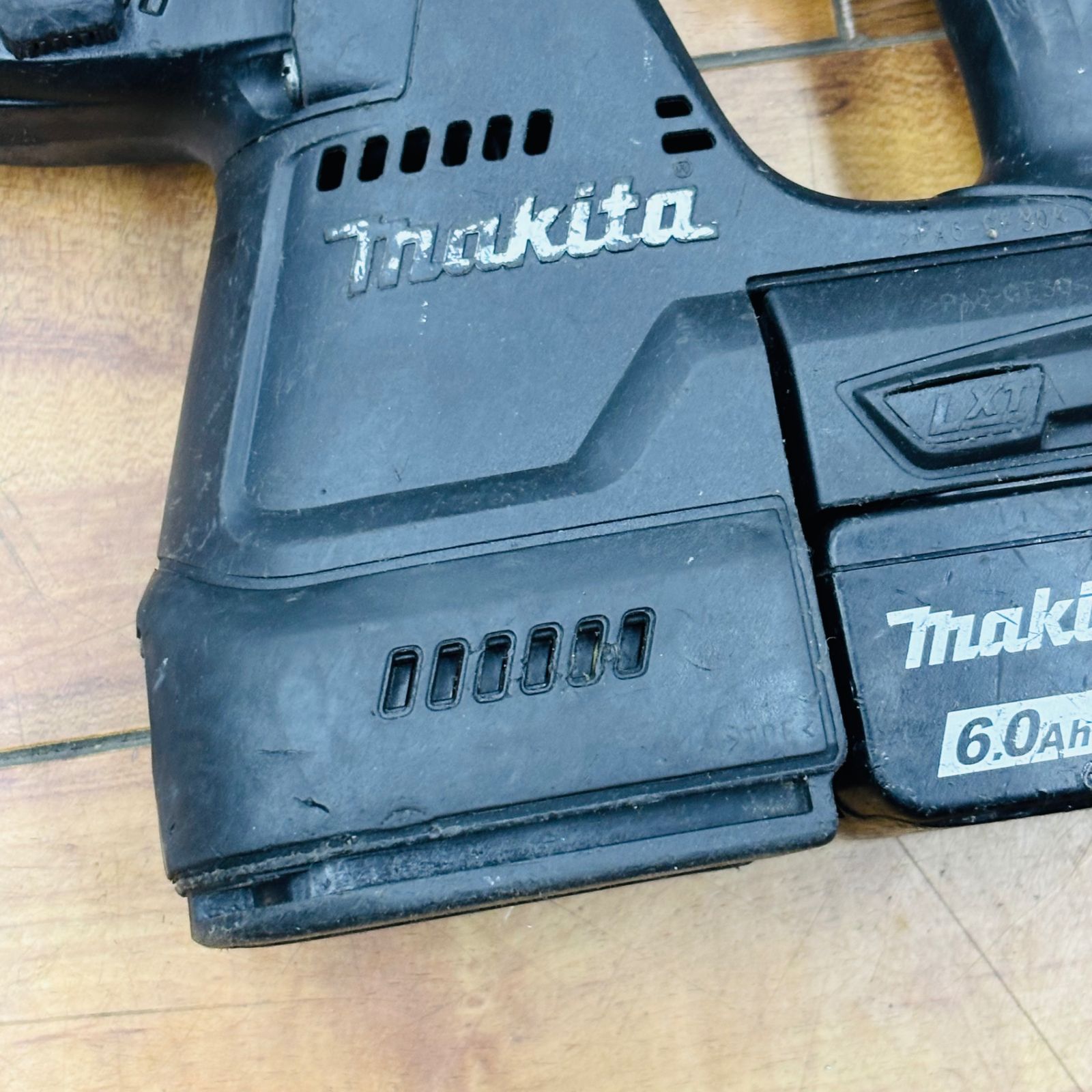 マキタ HR 244 DZ 充電式ハンマドリル バッテリー 付き