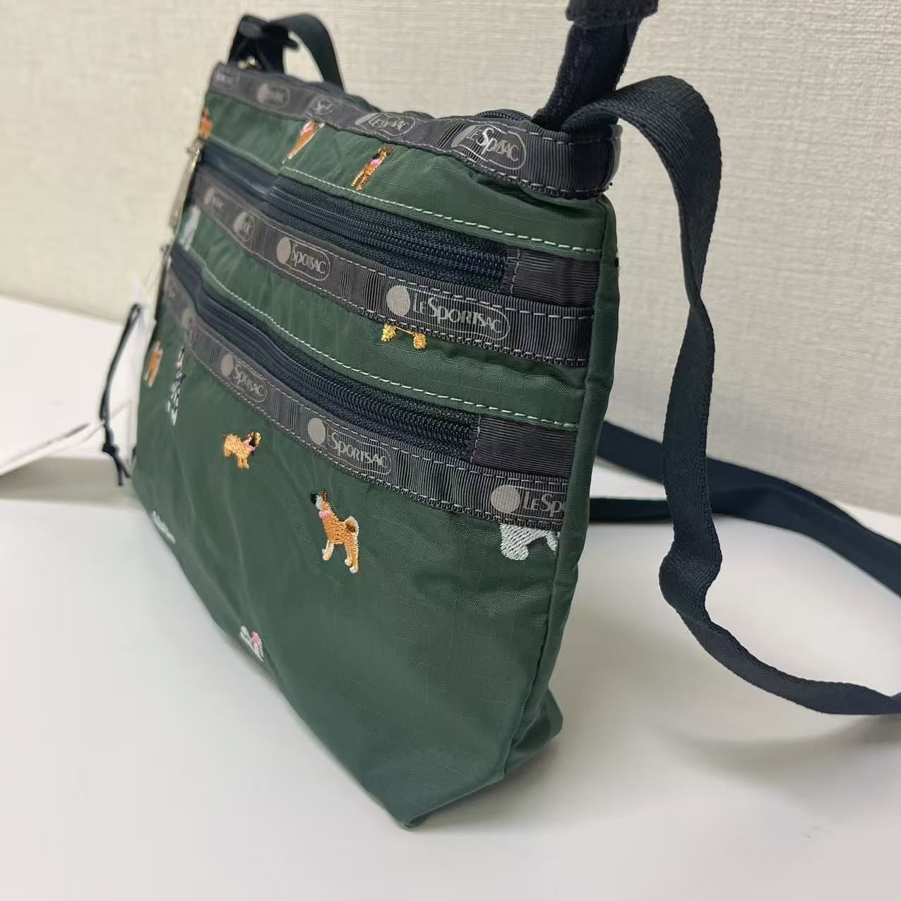 レスポートサック ショルダーバッグ 犬 刺繍 - メルカリ