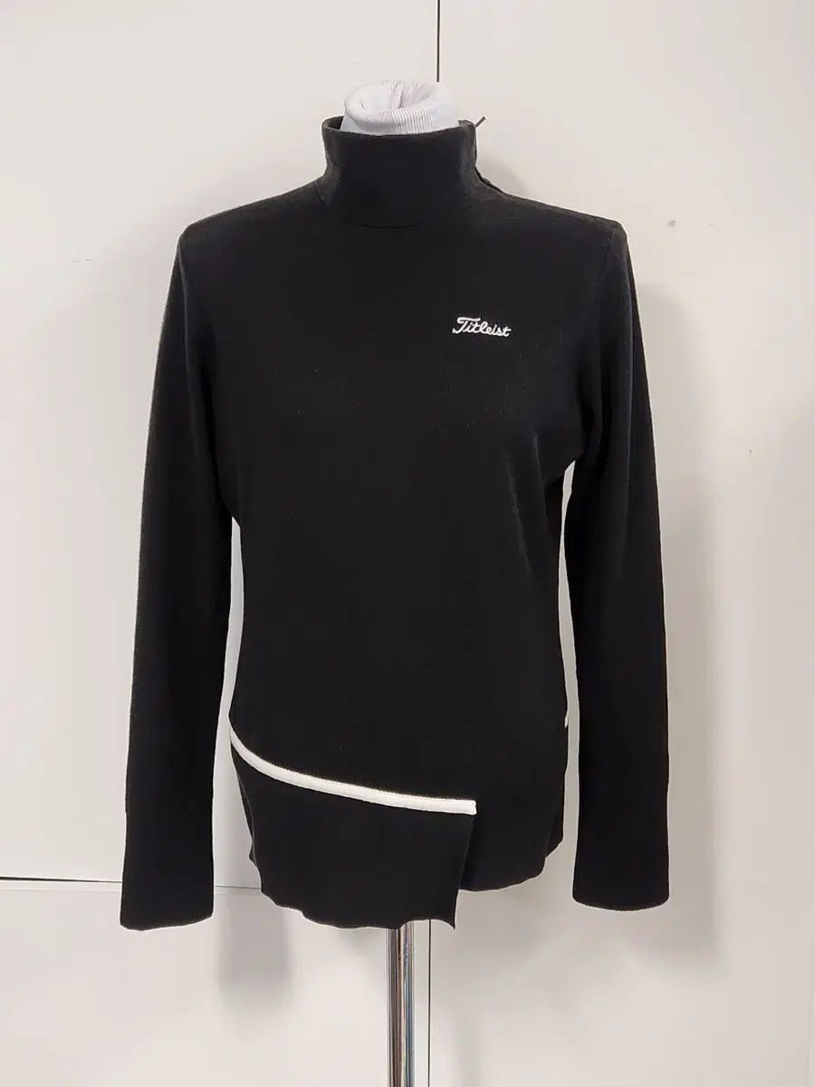 タイトリスト ゴルフ 防風ニット M 90