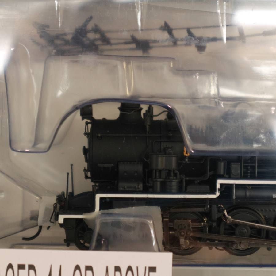 天賞堂 No.51054 9600形 蒸気機関車 九州タイプ デフなし キャブ拡張窓 煙を逃がすための板 デフ がない すっきりとした前面 端正な印象 HOゲージ 335 f 01