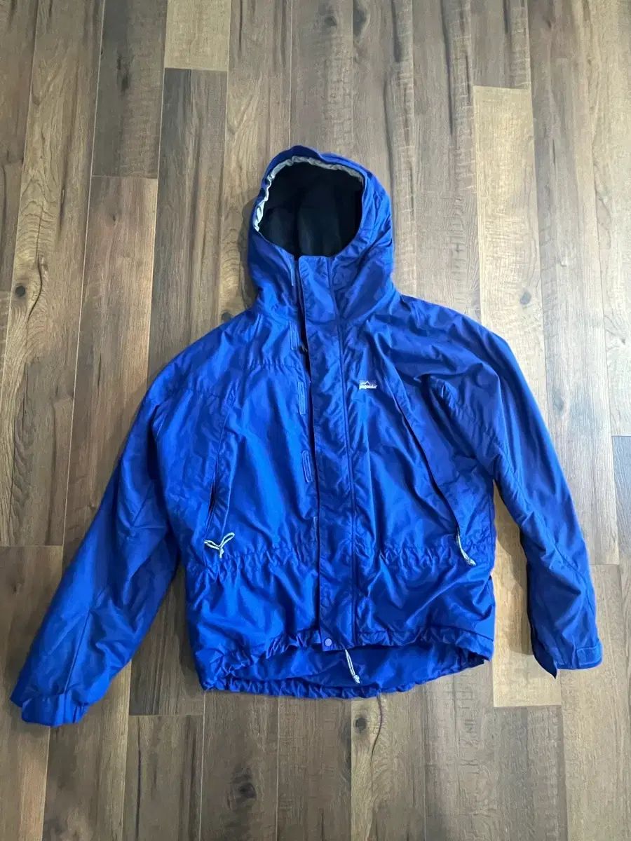 パタゴニア ディープファイル インファーノ ジャケットs