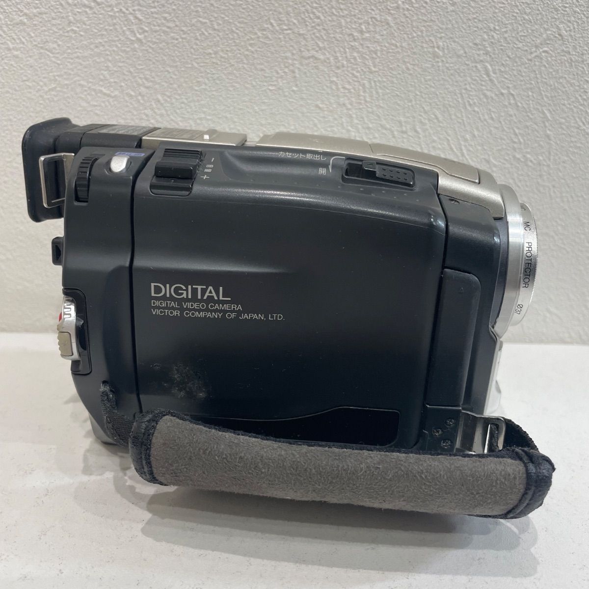 Victor GR-DVL700 デジタルビデオカメラ Victor ビクター デジタルビデオカメラ GR-DVL700 200X - メルカリ