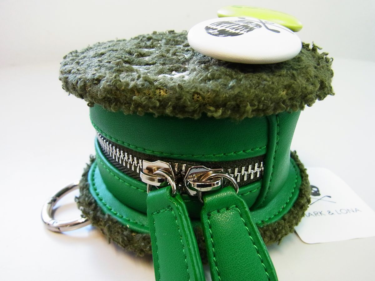 【完売品】MARK & LONA ボールポーチ(GREEN) 完売品】MARK & LONA ボールポーチ(GREEN) 楽天市場】ゴルフボール