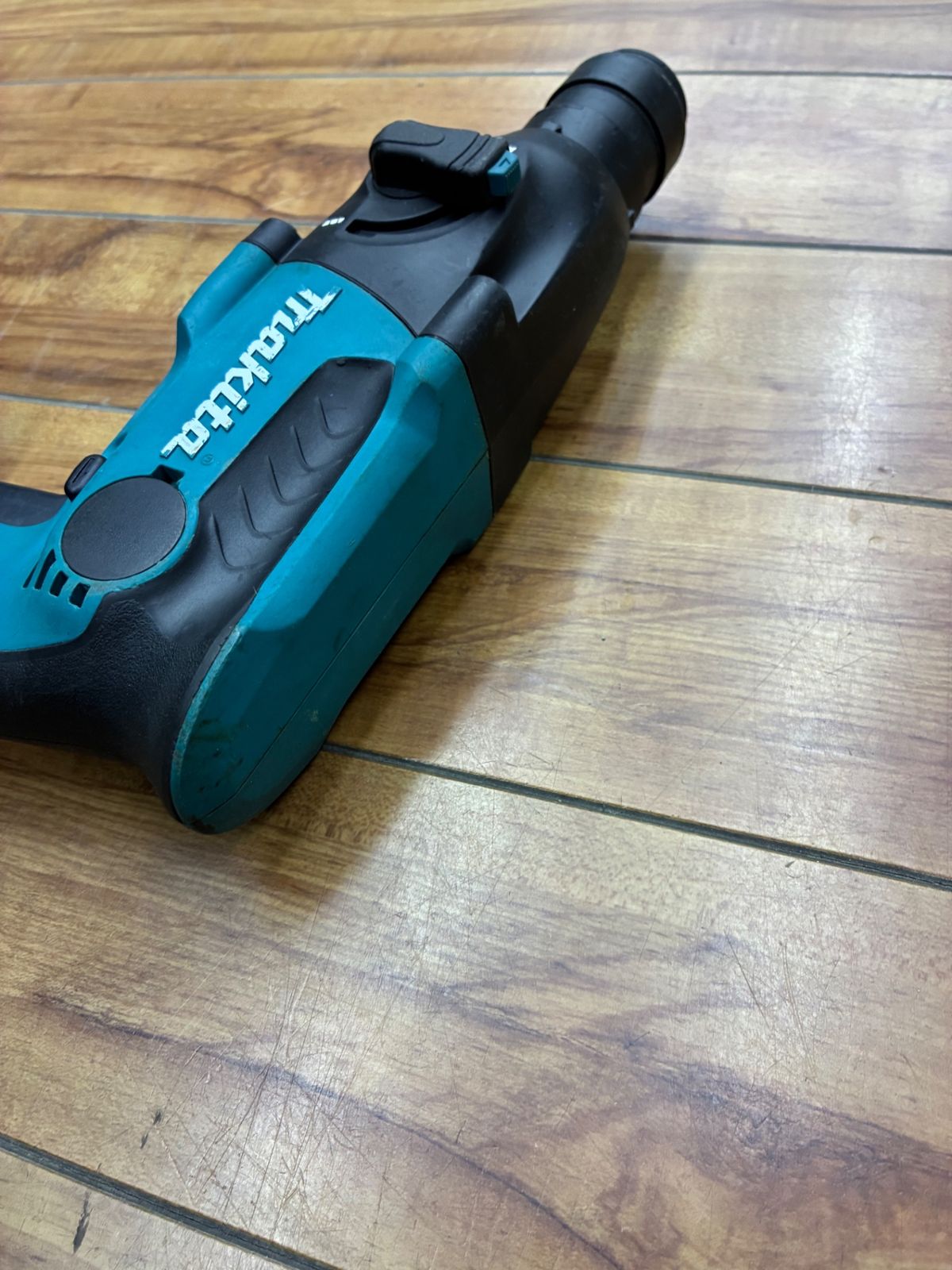 動作良好 makita マキタ 14.4V HR164DZ 充電式ハンマドリル 【リライズ 