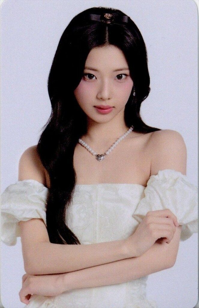 BABYMONSTER RUKA トレカ BABYMONSTER POP-UP STORE RUKA LOVE MONSTERS トレカ 1/4 - メルカリ