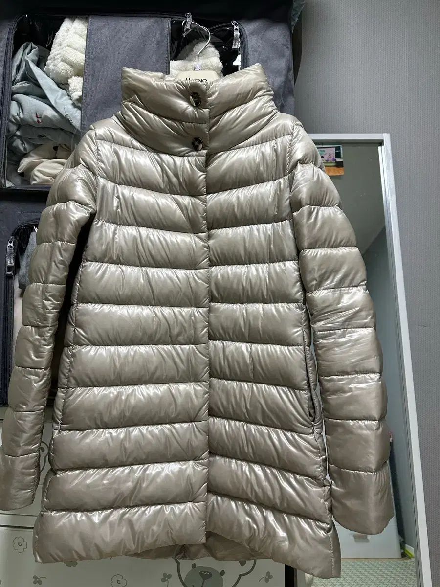 エルノ アメリア パールグレー