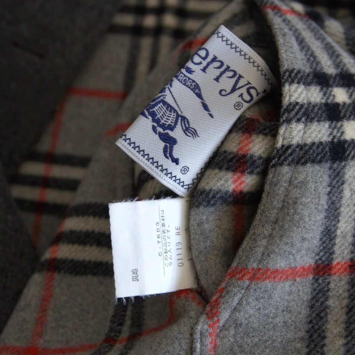 美品】 BURBERRYS 【ウール リバーシブル コート】40 グレー チェック