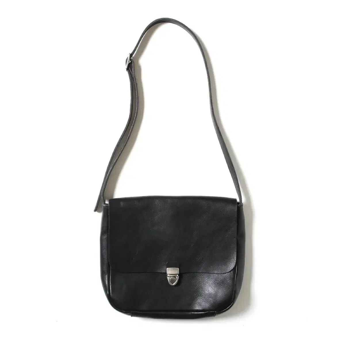 トマス モア ac 0108 ポストマン