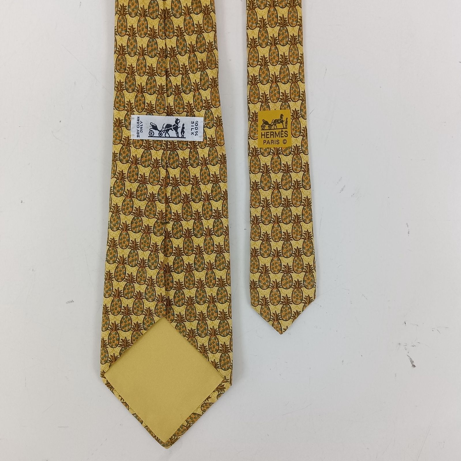 美品☆ HERMES PARIS ／ エルメス ネクタイ ／ フルーツ柄 