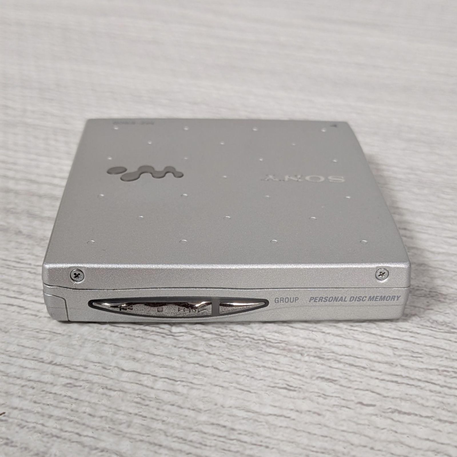 ソニー SONY MDプレイヤー MZ-E909 シルバー リモコン付 - メルカリ