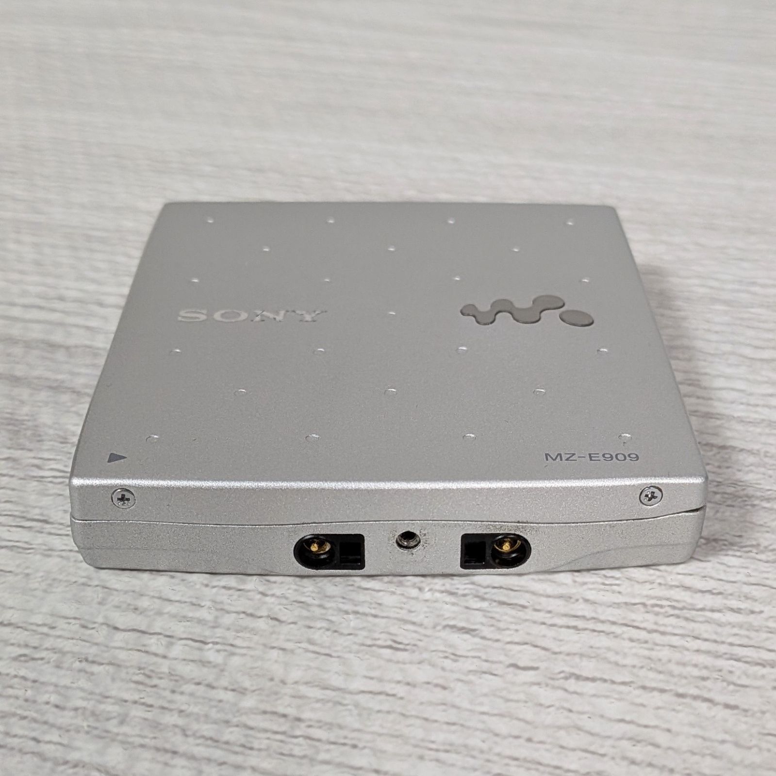 ソニー SONY MDプレイヤー MZ-E909 シルバー リモコン付 - メルカリ