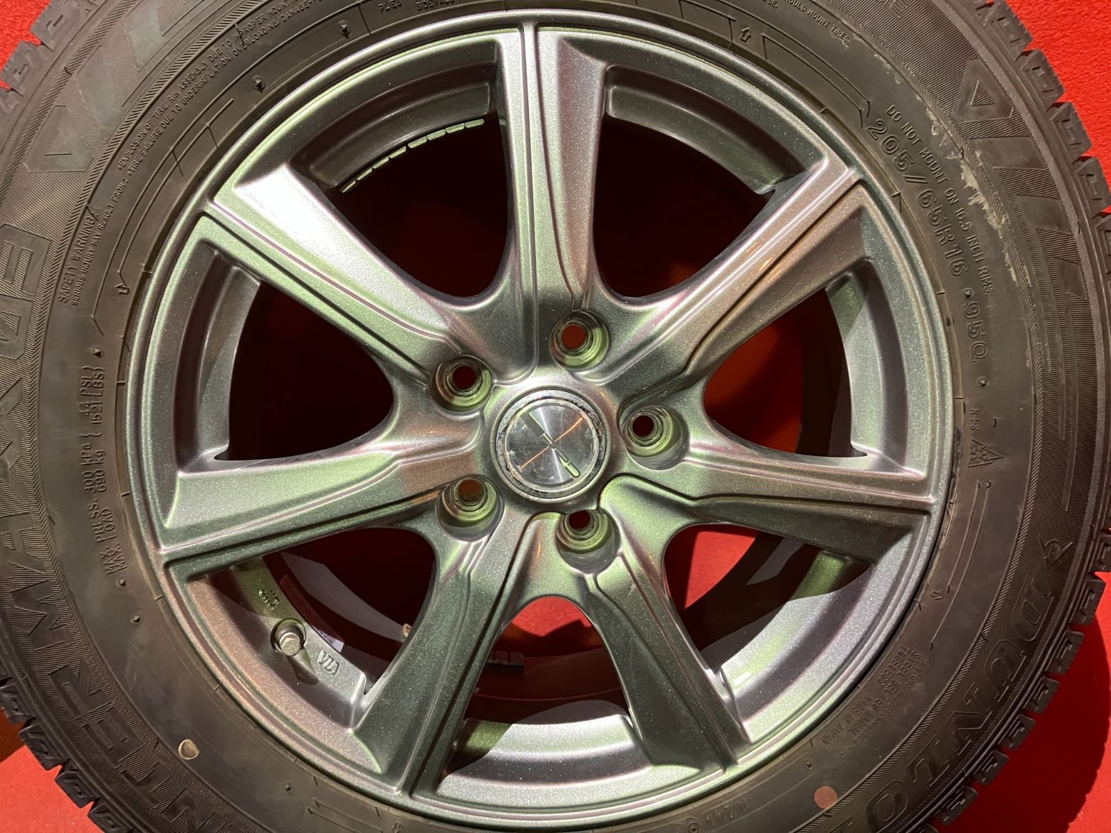 スタッドレスタイヤホイールセット 205|65 R 16 DUNLOP WM 03 x 6.5 45 114.3|5 H 社外 PRD 4本SET