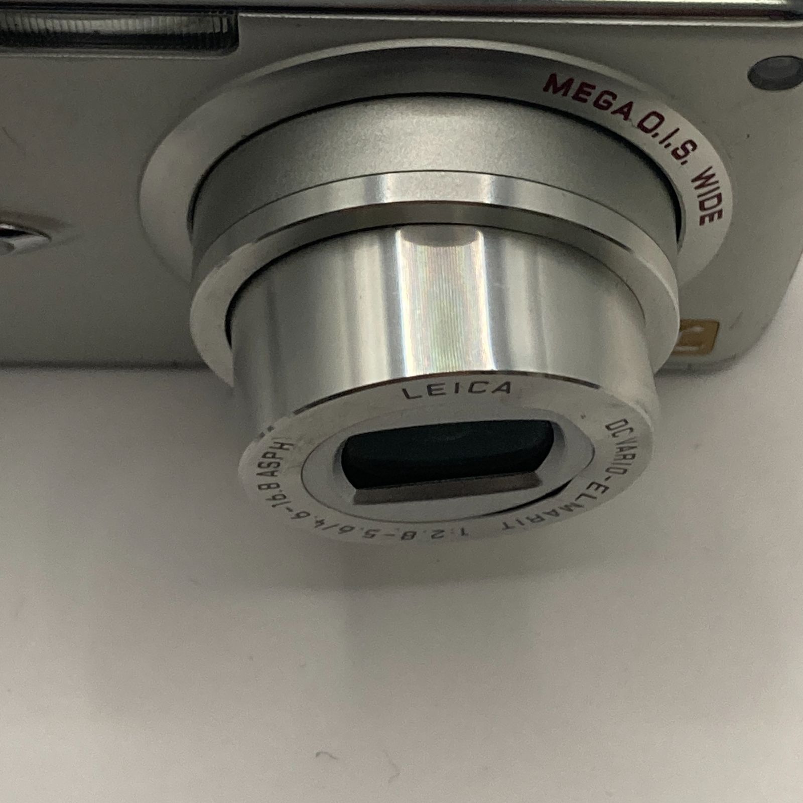 ジャンク Panasonic LUMIX DMC-FX01 コンパクトデジタルカメラ 600万