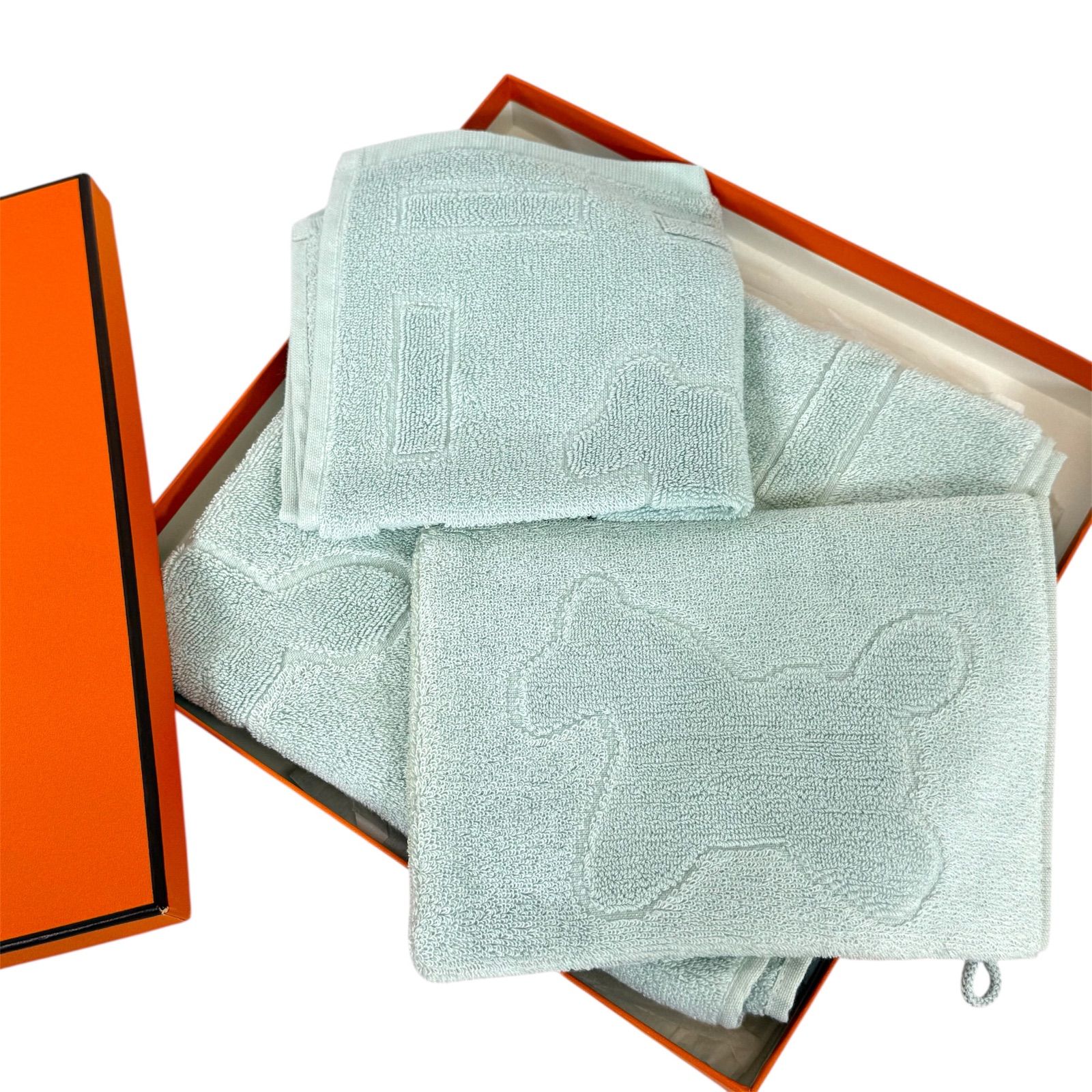 タグ付き HERMES エルメス CARRE DADA カレ ダダ ベビータオル セット バスミトン ハンドタオル バスタオル ハンカチ ペールブルー き コットン 綿 レーヨン混 馬柄 木馬 ホース バス用品 子ども用 お風呂用品 男女兼用