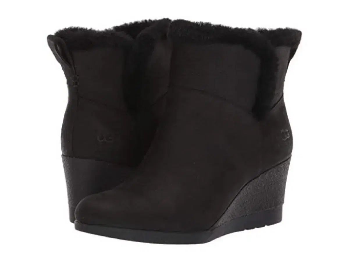 UGG アグ ウィメンズ デボラ ブーツ ブラック