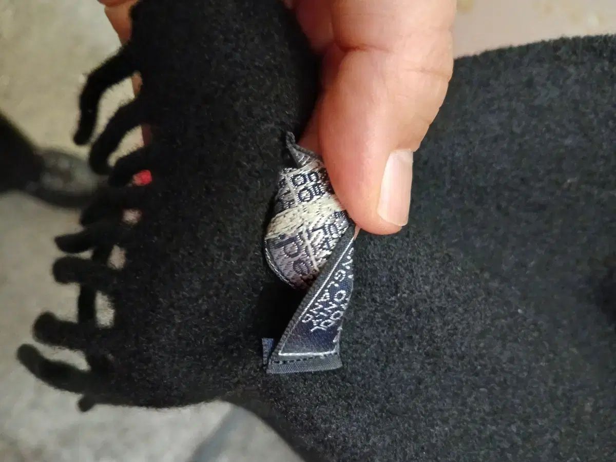 バーバリー ブラック