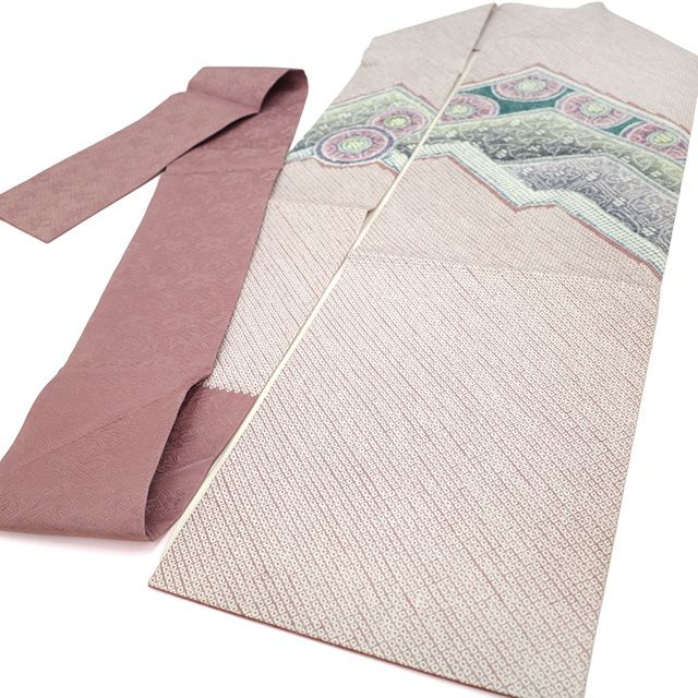 名古屋帯 藤娘きぬたや 絞り 正絹 ♥ 九寸 手染め 薄小豆色 松皮菱調 花丸文 花菱 七宝 カジュアル 春 秋 冬 仕立て上がり みやがわ sb 54955