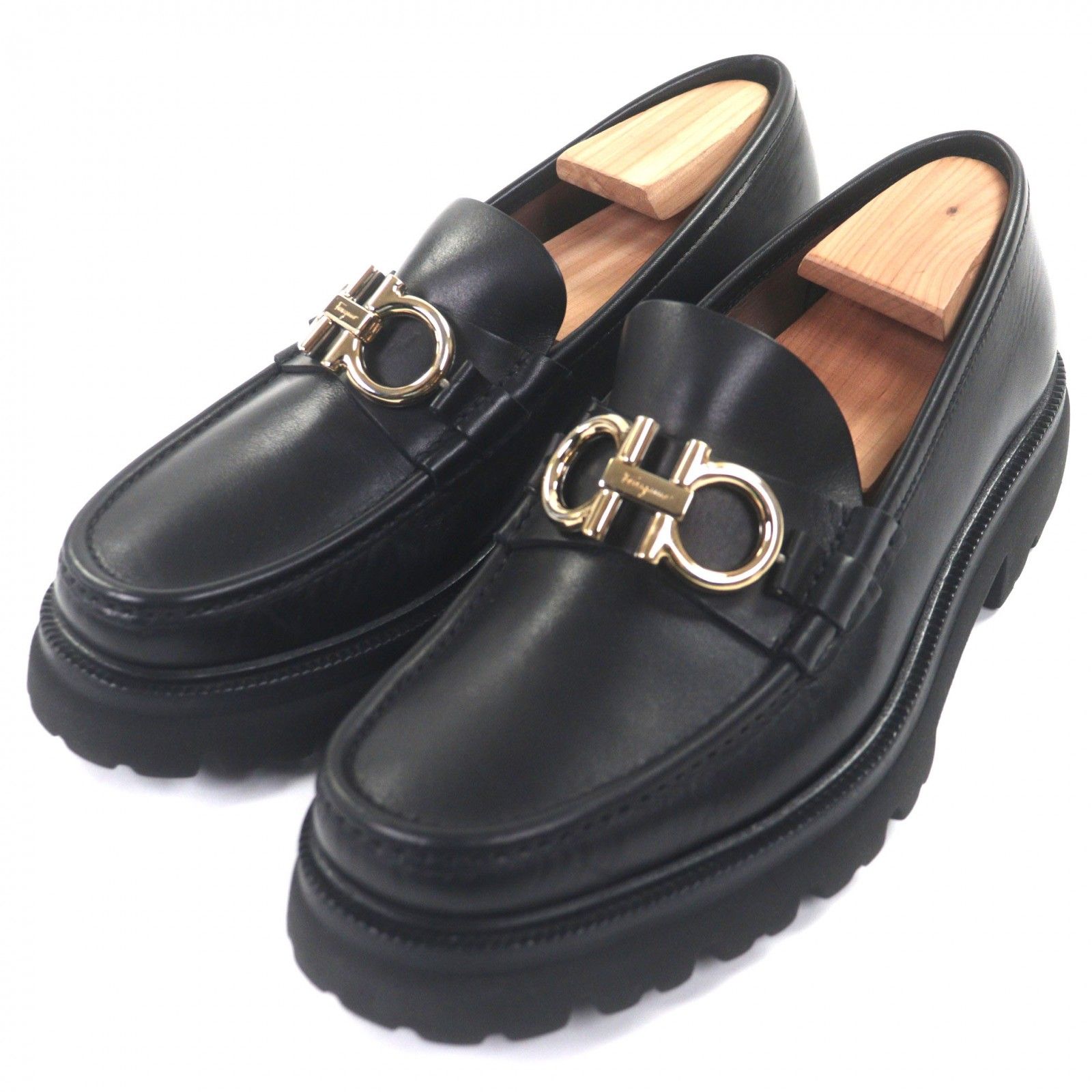 Salvatore Ferragamo サルヴァトーレフェラガモ レザー ダブルガンチーニ ローファー ブラック ゴールド金具 6.5 保存袋付き イタリア製 メンズ