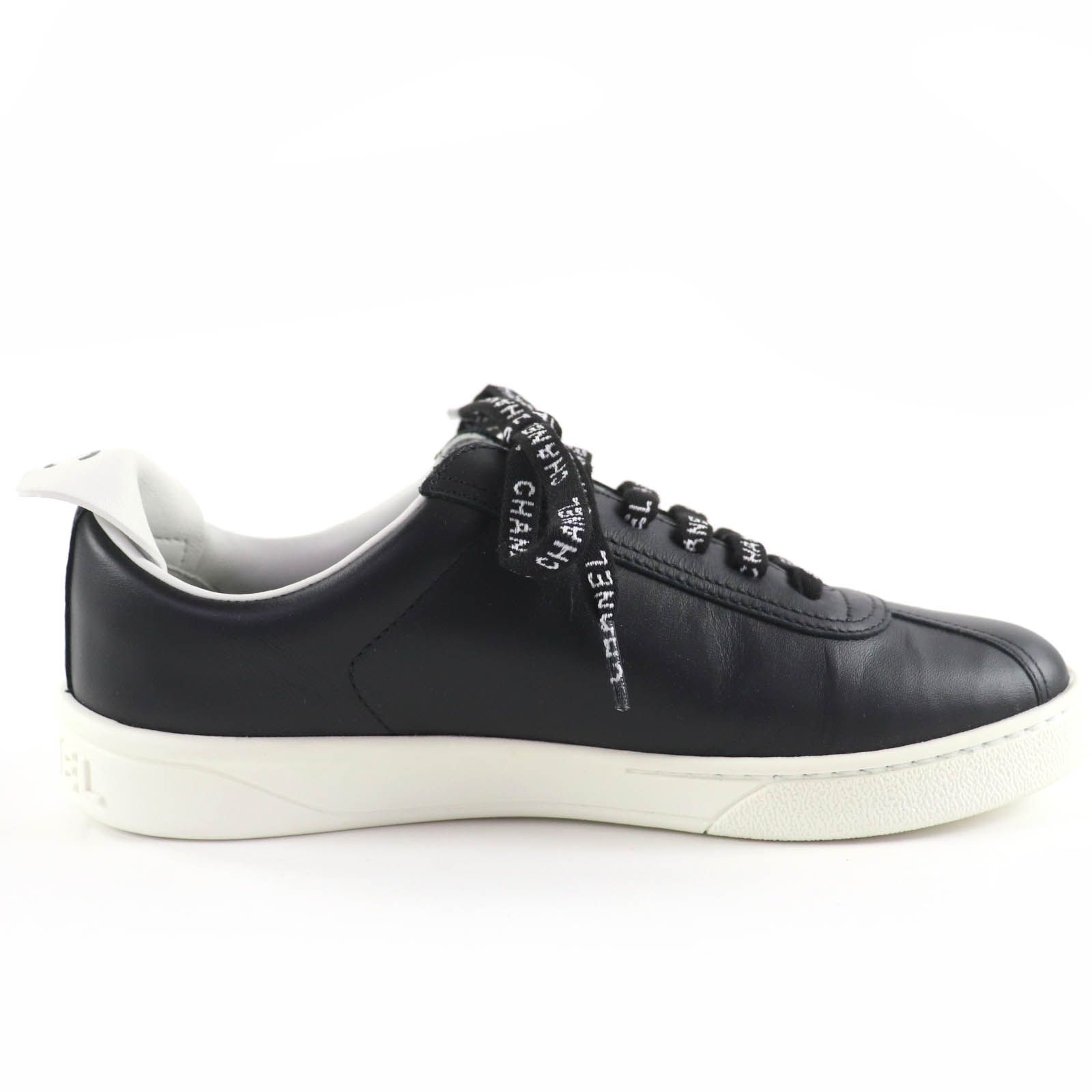 未使用品☆CHANEL シャネル G34085 ココマーク ロゴ紐 レザー