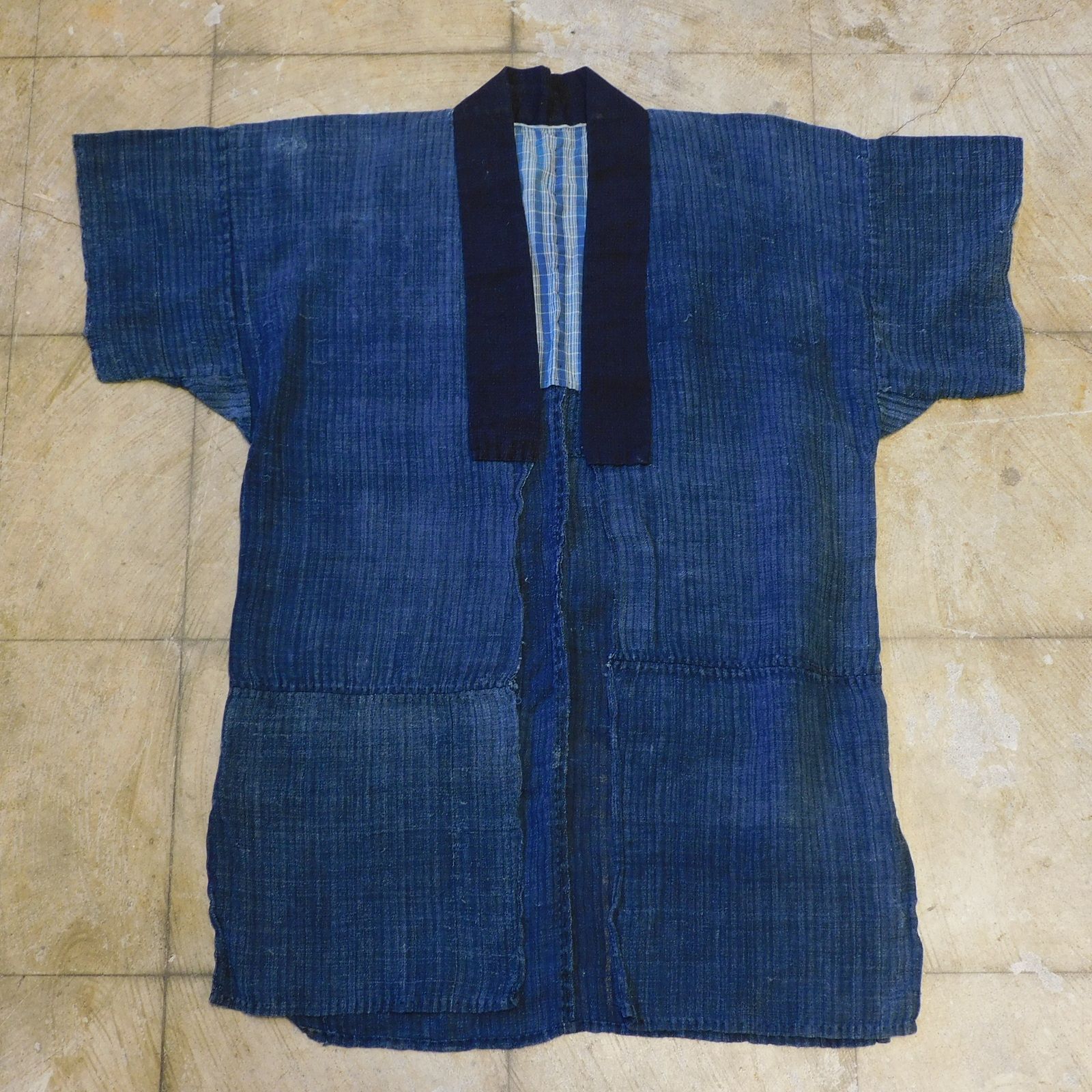 手縫い ビンテージ 藍 襤褸 ボロ 絣 刺し子 古布 半纏 はっぴ 楽天市場】刺し子 半纏 野良着 縞 木綿 藍染 0001 ボロ 絣 コート