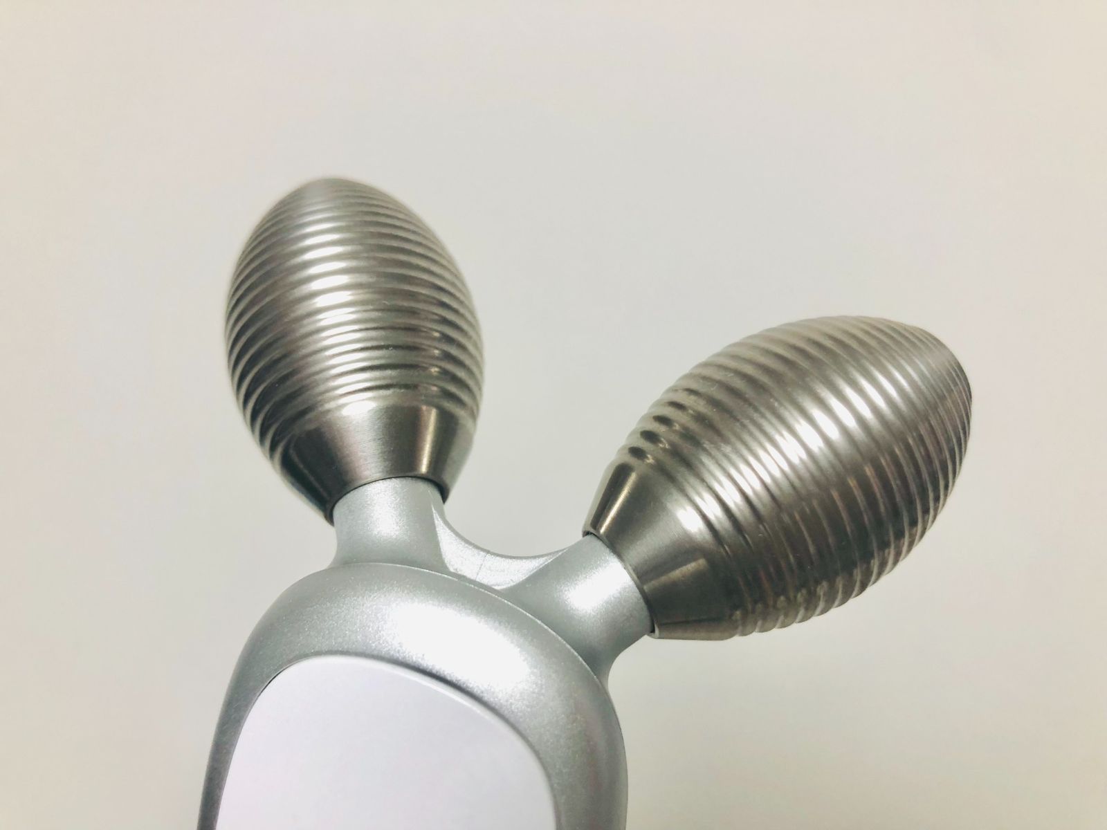 medicube メディキューブ AGE-R DEVICE ME-AGE-R-01 家庭用美容器 美顔