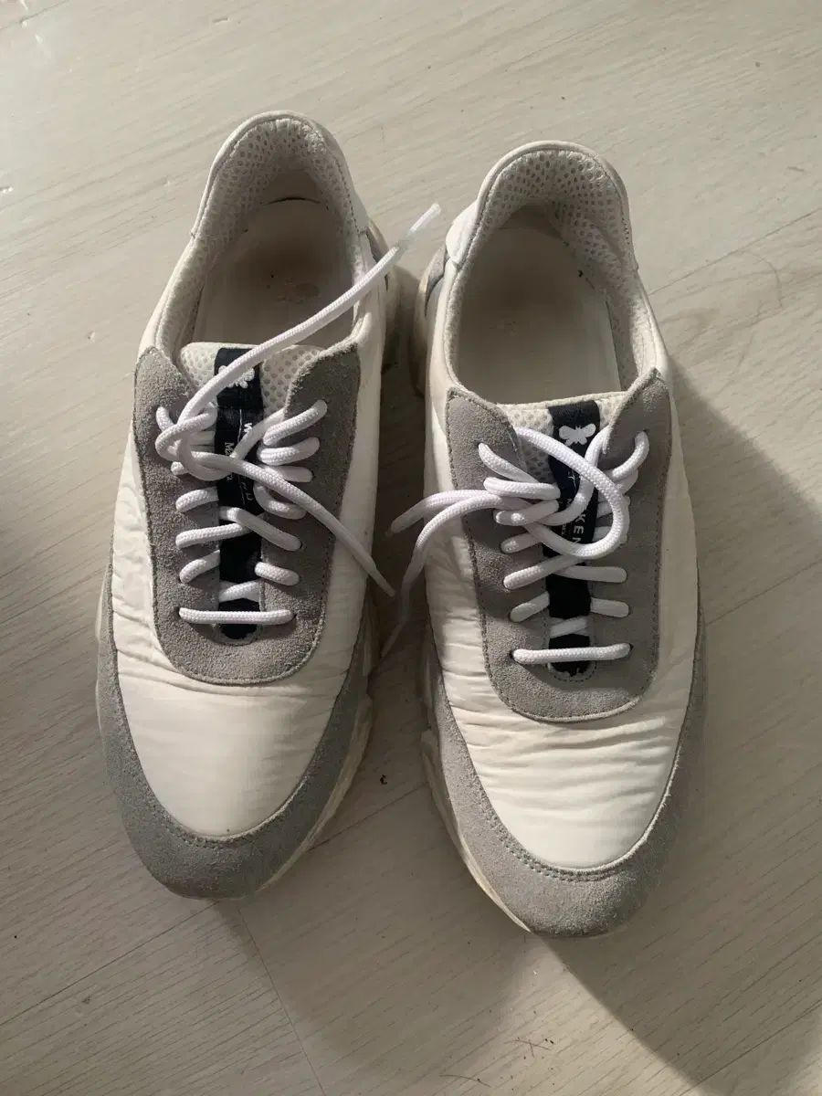  Weekend MAX MARA マックスマーラ スニーカー 白 スニーカー 靴