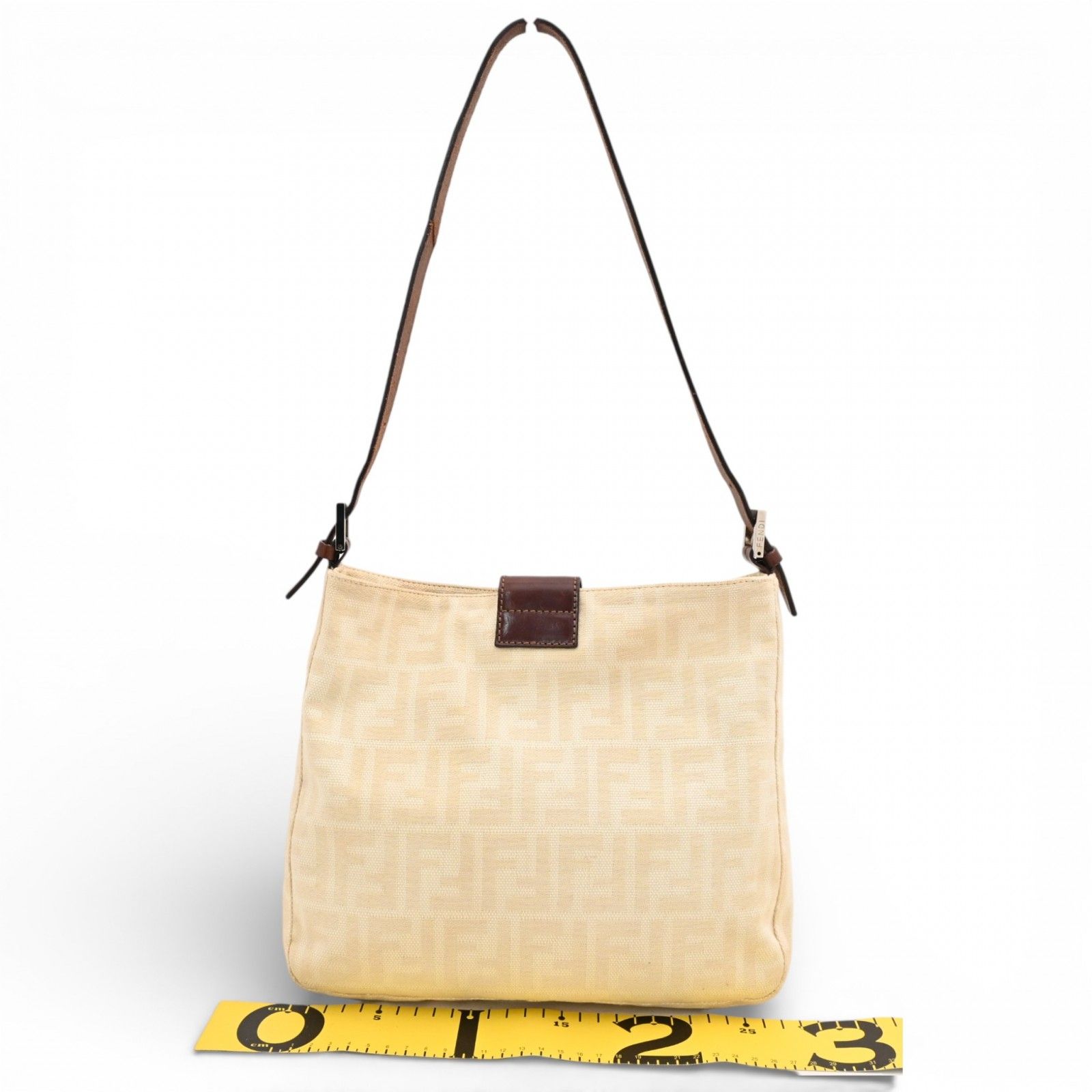 フェンディ　マンマバケット　ズッカ　ショルダーバッグ FENDI（フェンディ） ズッカ マンマバケット キャンバス ショルダー