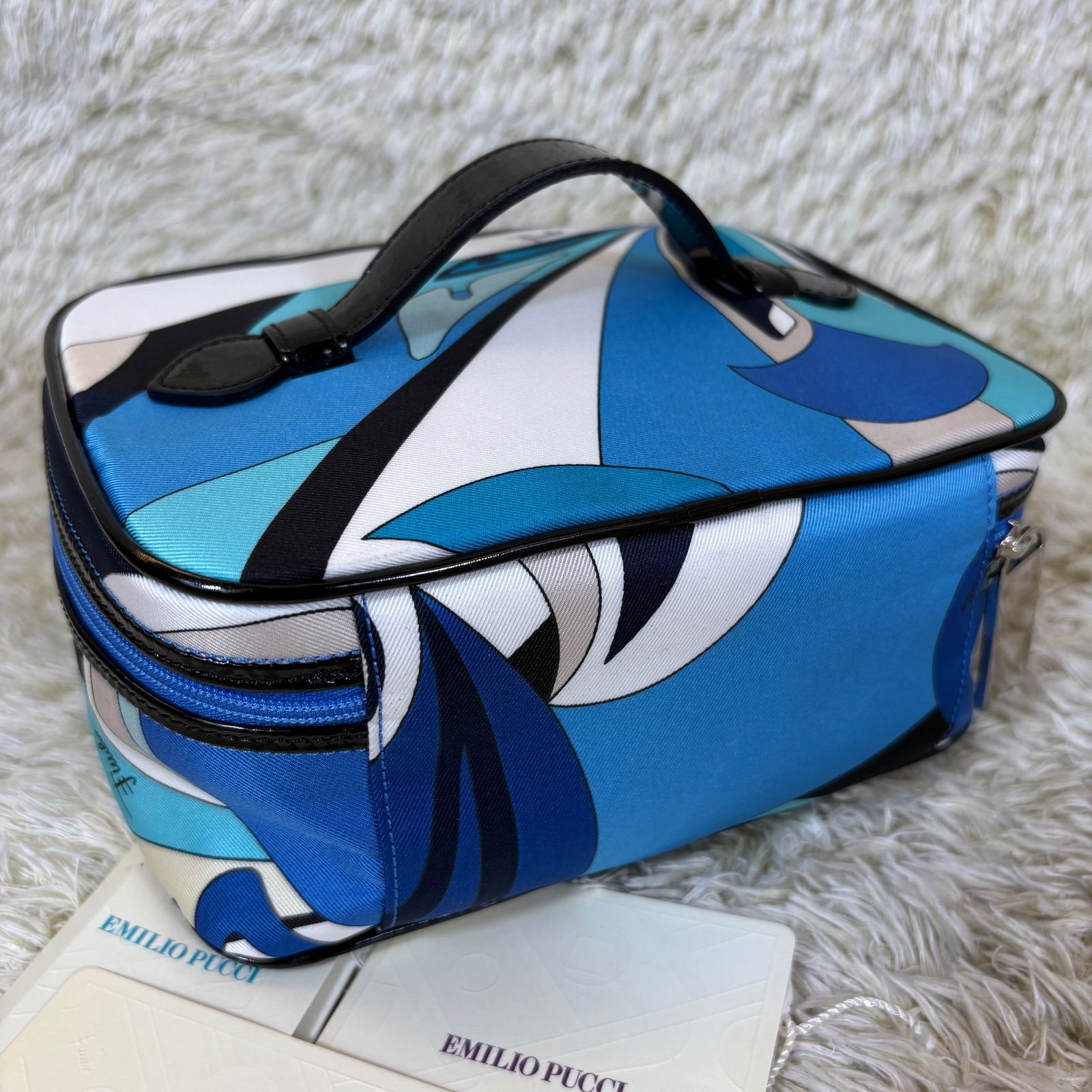 エミリオプッチ バニティ ポリエステル パテントレザー ジップ ブルー