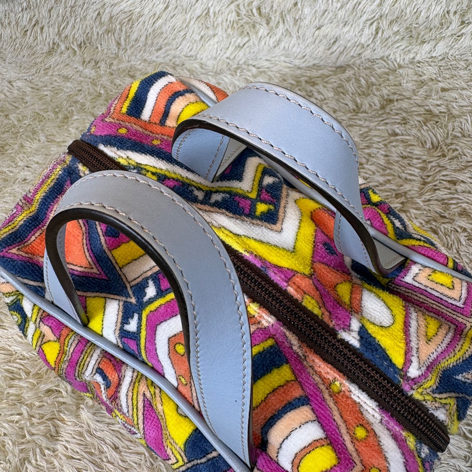 エミリオプッチ ハンドバッグ ミニポーチ パイル レザー 総柄 シルバー