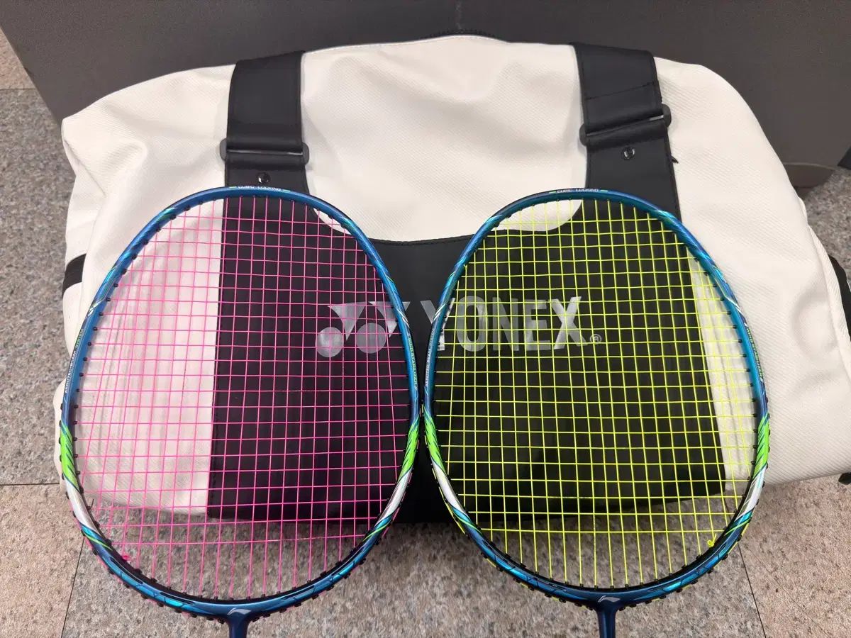 バドミントンバッグ LI-NING エアロノート7000