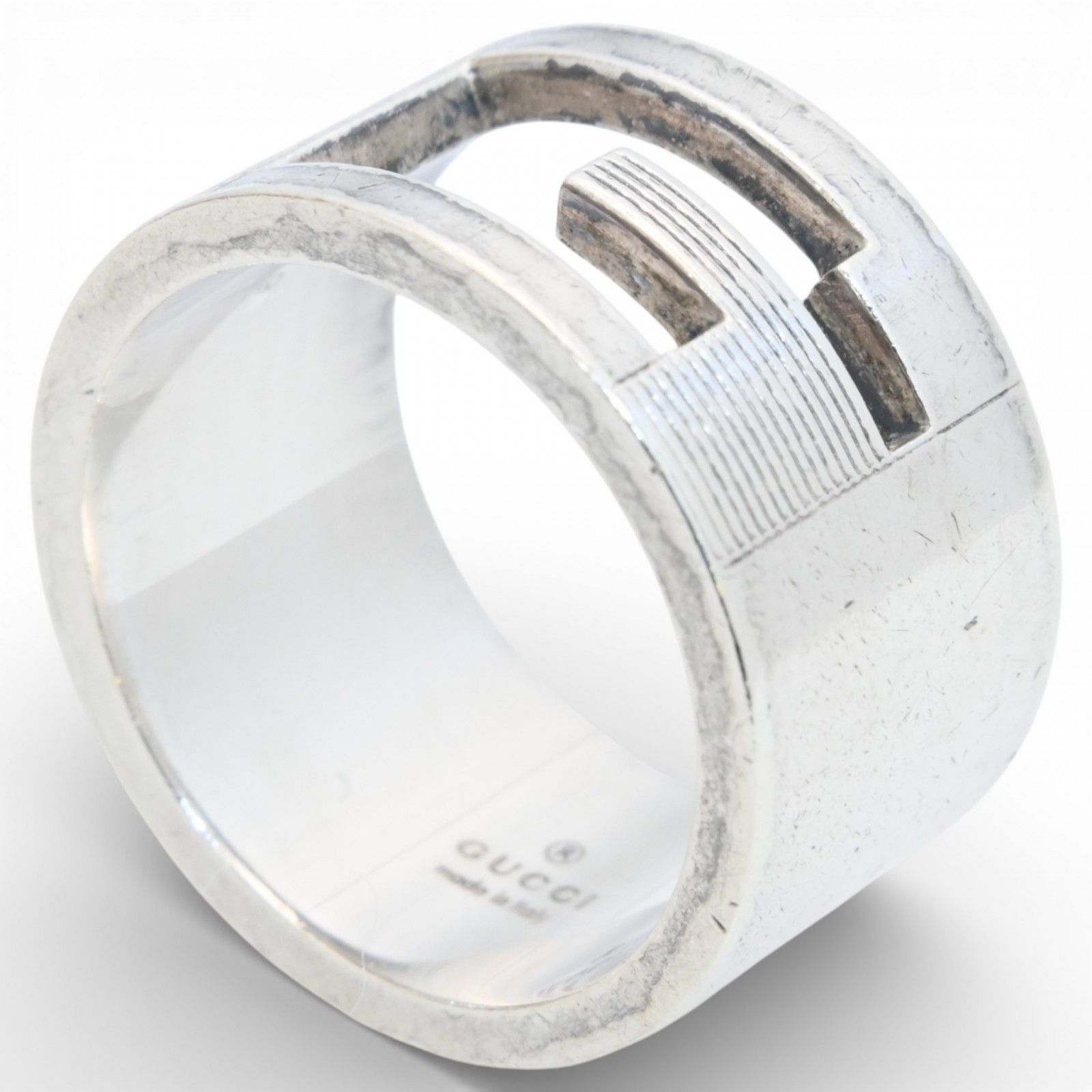 グッチ ブランデッドG 指輪 ワイドリング シルバー Bランク gu 0404 jj