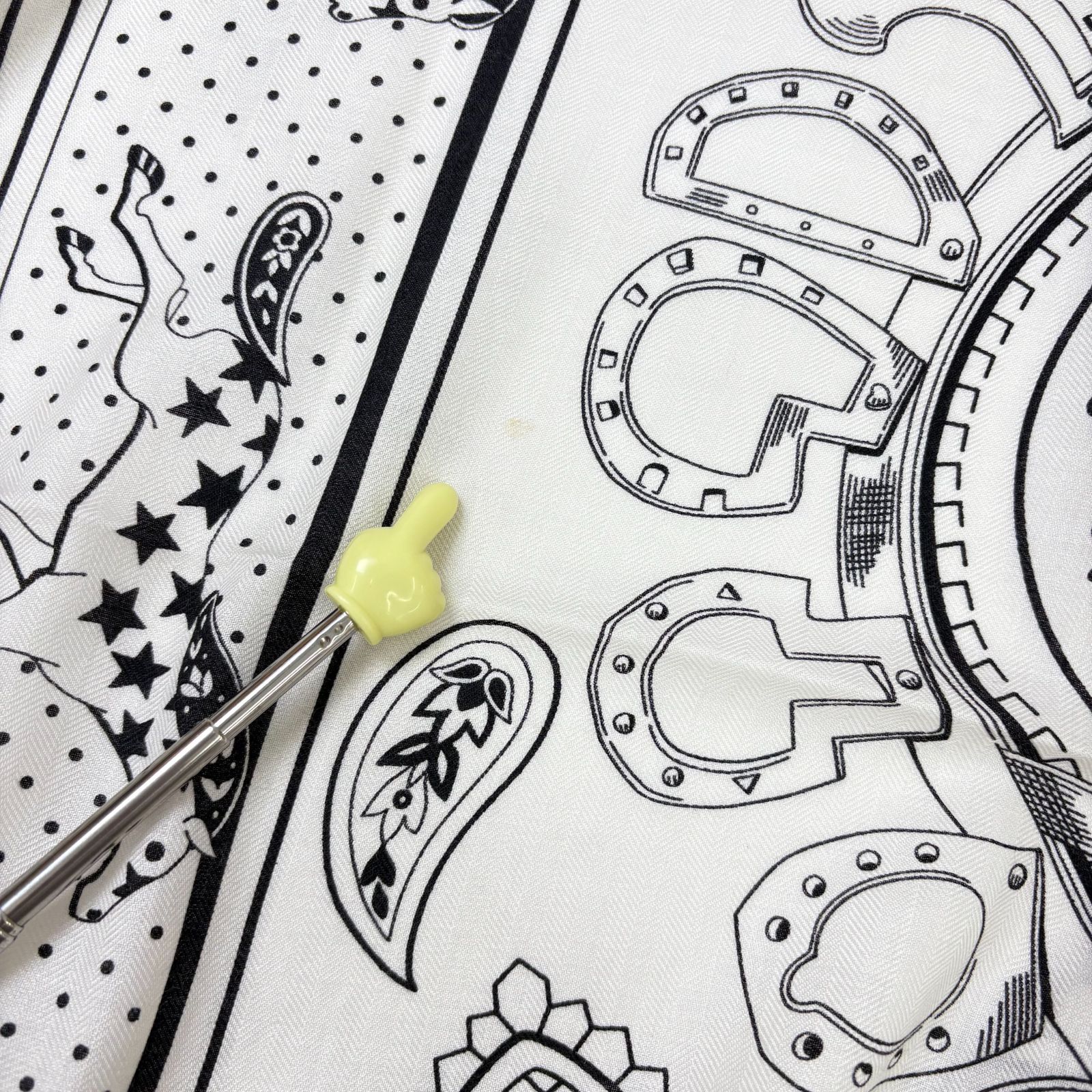 鑑定済み【 新品未使用 】エルメス カレジェアン 140 《 シュヴァル