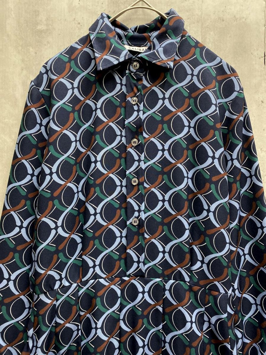 CALIBAN カリバン イタリアブランド 幾何学模様 総柄 シャツ ワンピース size 38|ネイビー ◎レディース